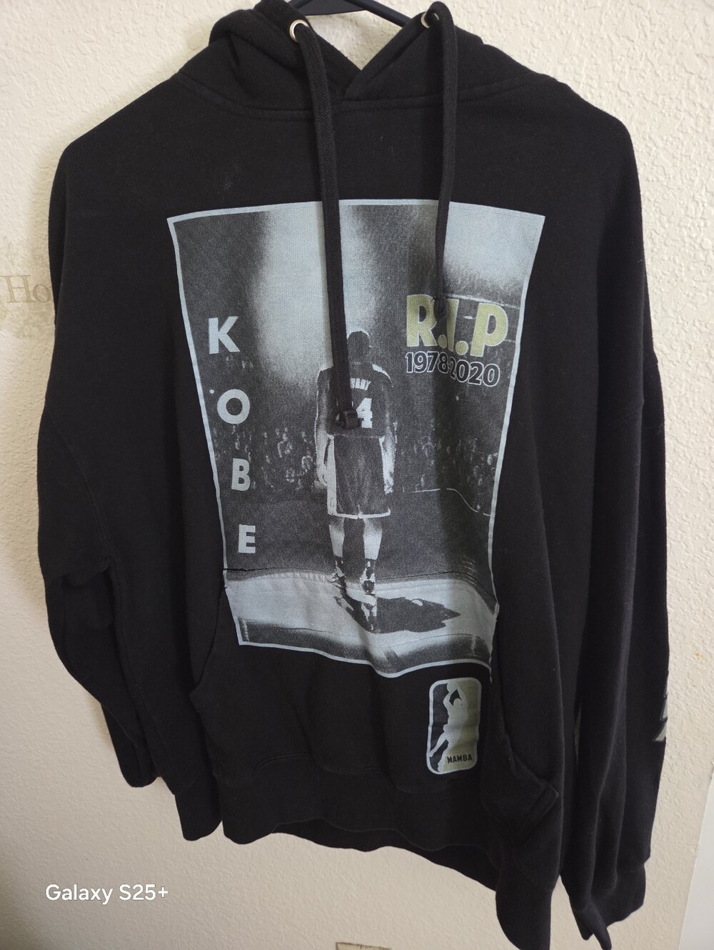 Men's RIP Kobe Hoodie